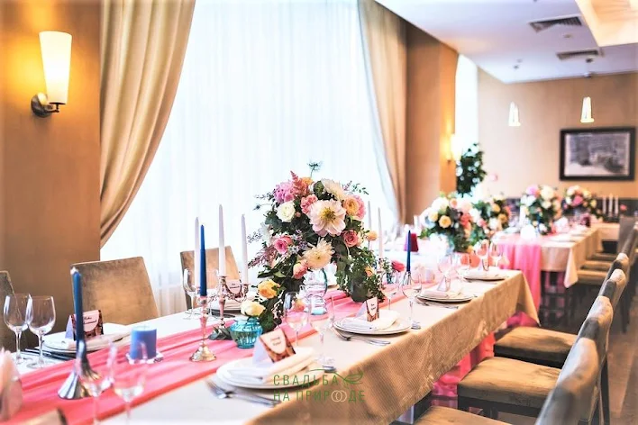 Фото №2 зала Ресторан