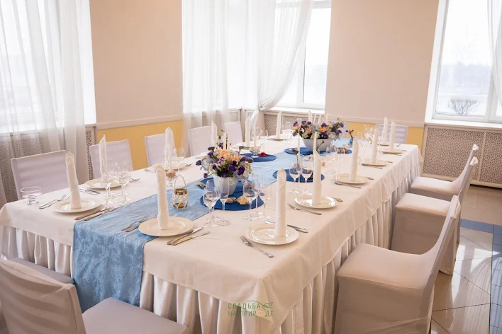 Фото №1 зала Зал «Малоохтинский» 