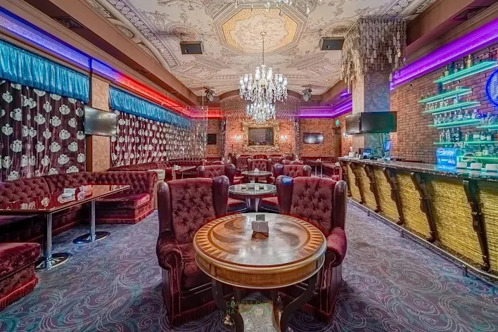 Фото №4 зала Караоке-бар «Кураж» 