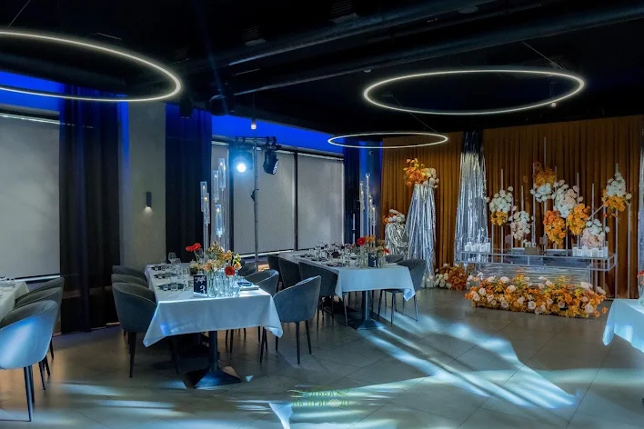 Фото №2 зала Ресторан