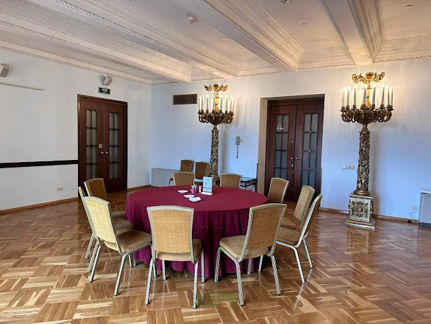 Фото №1 зала Зал «Орликов 5» 