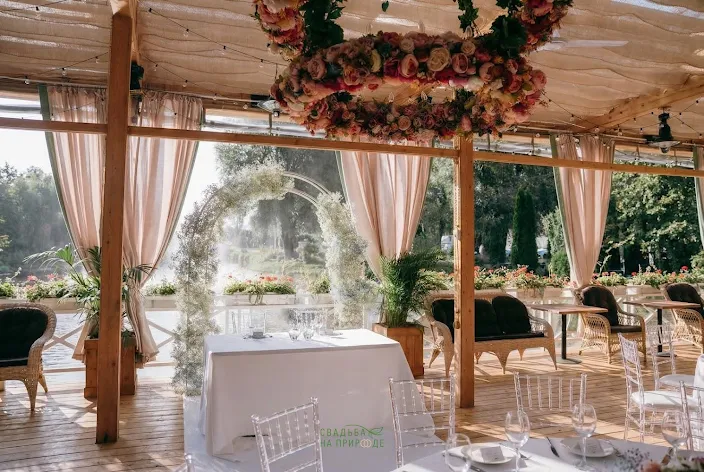 Фото №1 зала Веранда