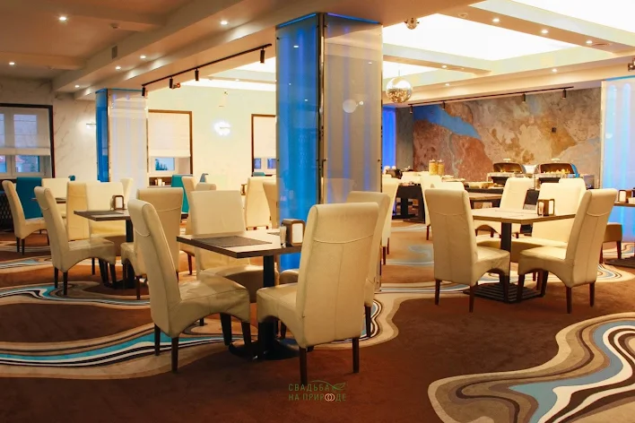 Фото №2 зала Ресторан