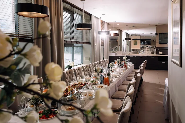 Фото №3 зала Ресторан