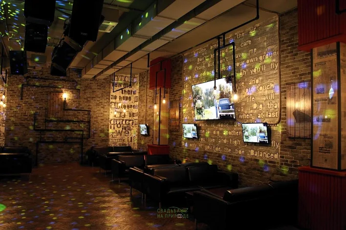 Фото №1 зала Караоке-зал