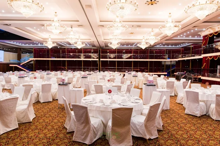 Фото №3 зала Зал «Бальный» 