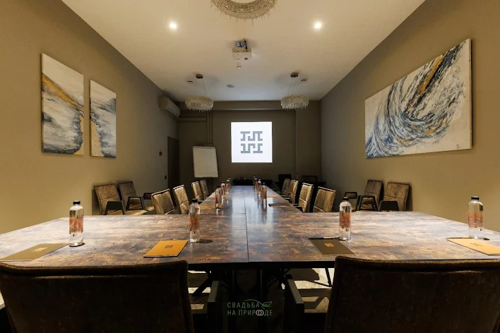 Фото №2 зала Конференц-зал   «Suzor» 