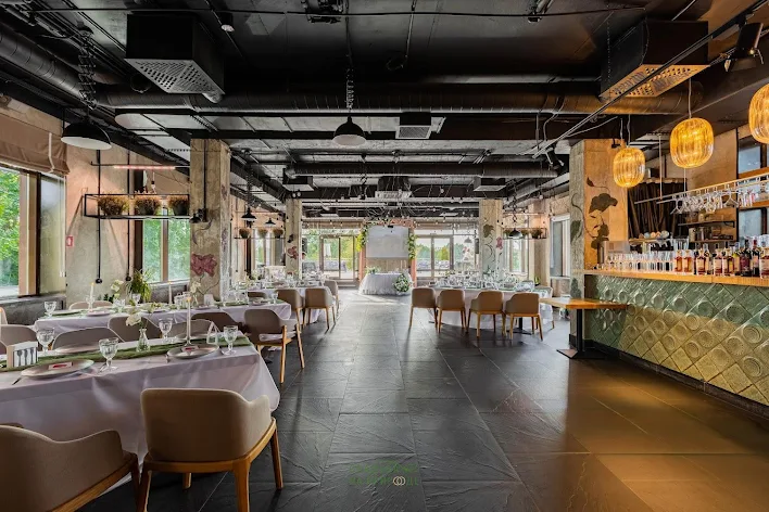 Фото №2 зала Ресторан