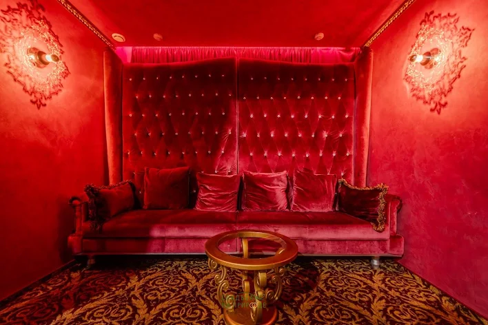 Фото №4 зала Караоке-зал