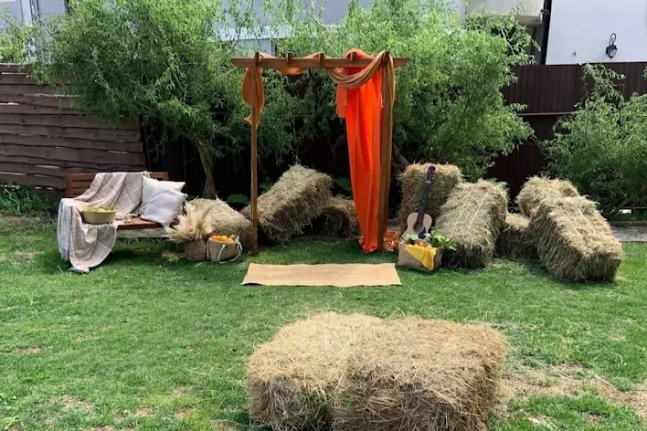 Фото №1 зала Зеленая площадка