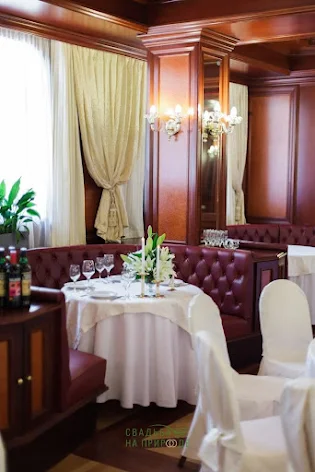 Фото №1 зала Банкетный зал ресторана «Айхал» 