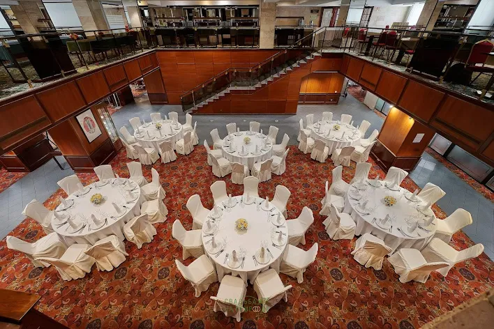 Фото №4 зала Ресторан «Брассери Эрте» 