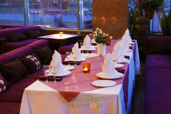 Фото №1 зала Кафе «Шум города» 