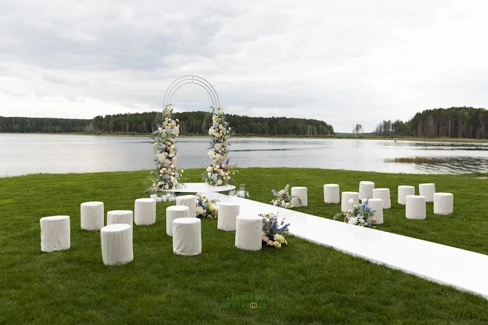 Фото №1 зала Поляна