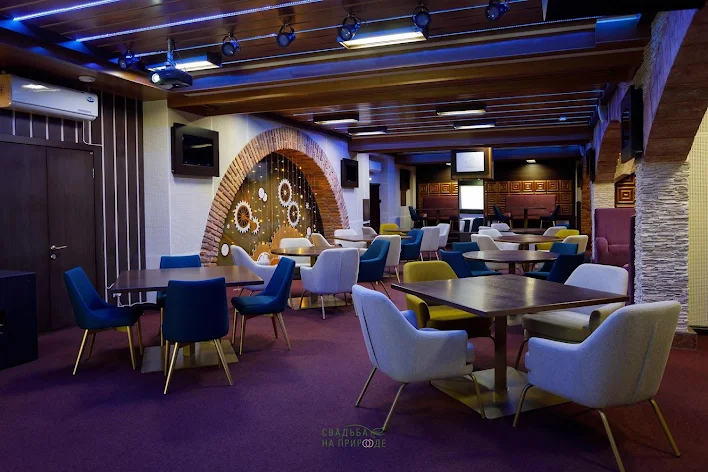 Фото №2 зала Караоке