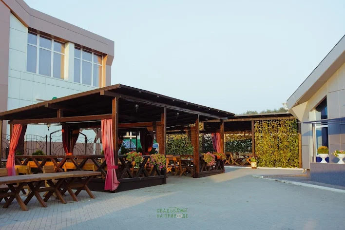 Фото №2 зала Центральная беседка