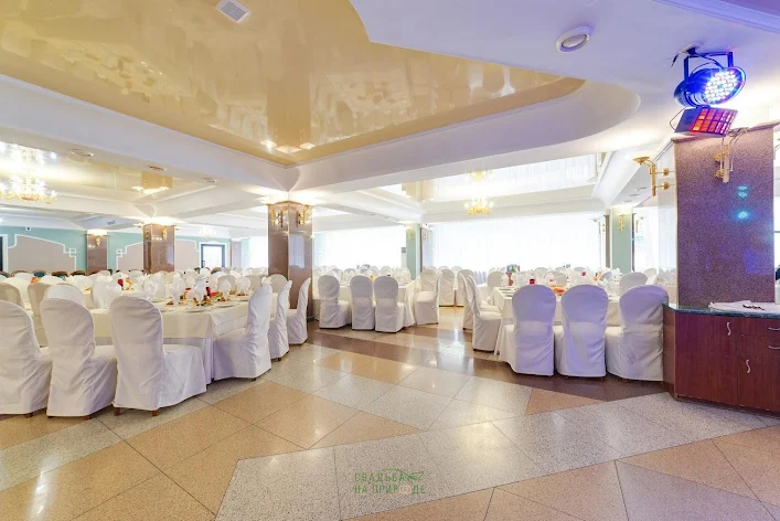 Фото №2 зала Торговый зал