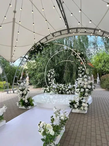 Фото №2 зала Летняя веранда