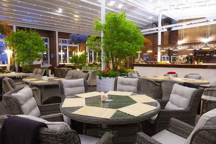 Фото №4 зала Летняя веранда