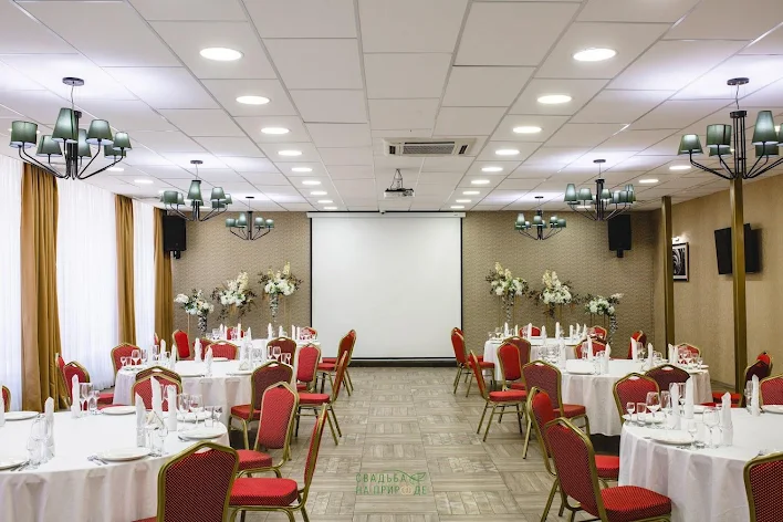 Фото №4 зала Мегаполис