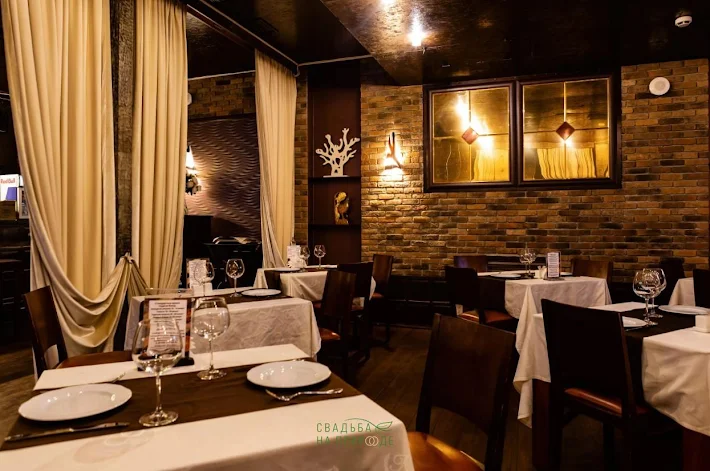 Фото №1 зала Ресторан «Амакс» 