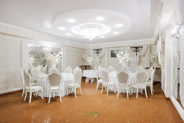 Фото №4 зала Средний зал