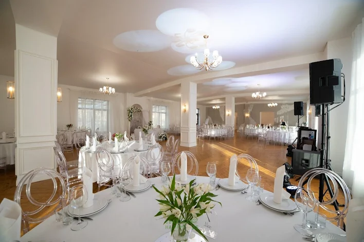 Фото №4 зала ресторан