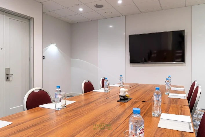 Фото №2 зала Зал «Эпиграф» 