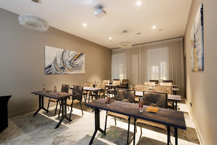 Фото №1 зала Конференц-зал   «Suzor» 