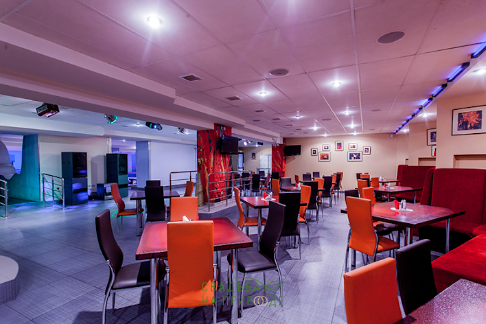 Фото №1 зала Кафе «Лёд и пламя» 