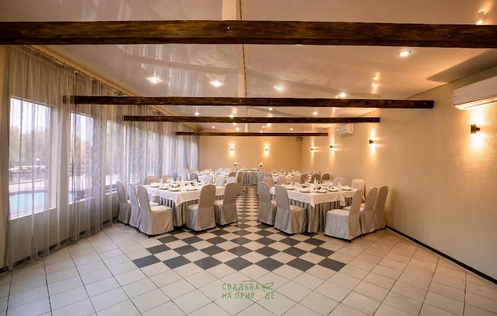 Фото №1 зала Банкетный зал с бассейнами