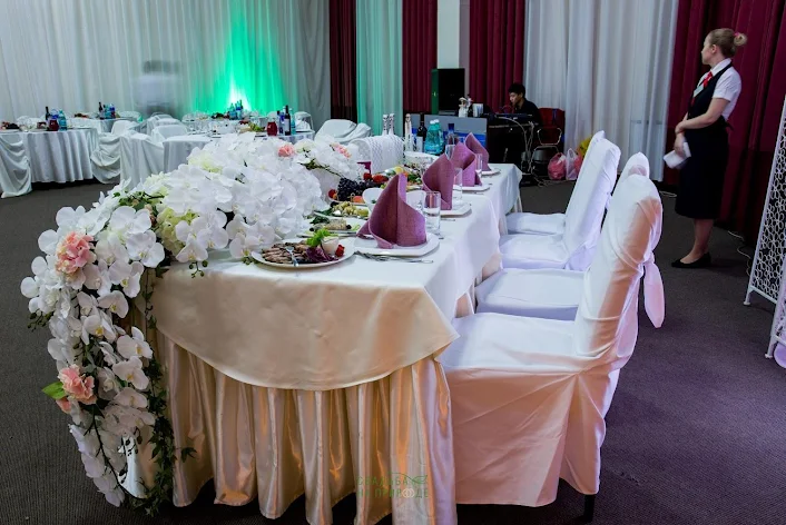 Фото №4 зала Red hall