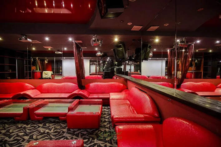 Фото №1 зала Караоке-зал