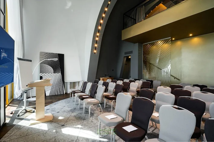 Фото №1 зала Конференц-зал «Президент» 