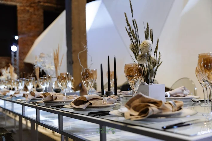 Фото №1 зала Acryl space