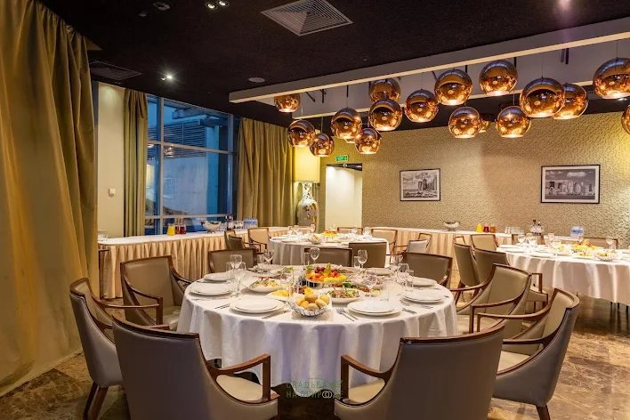 Фото №1 зала Ресторан meat&more