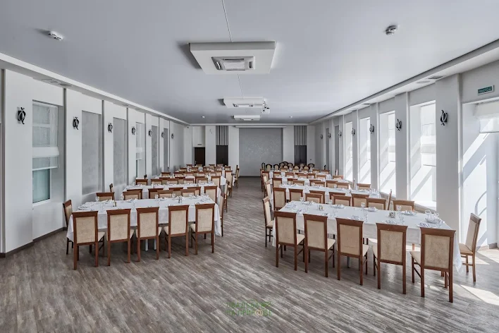 Фото №2 зала Средний зал