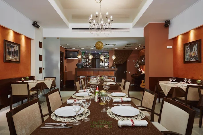 Фото №1 зала Кафе «Сенатор» 