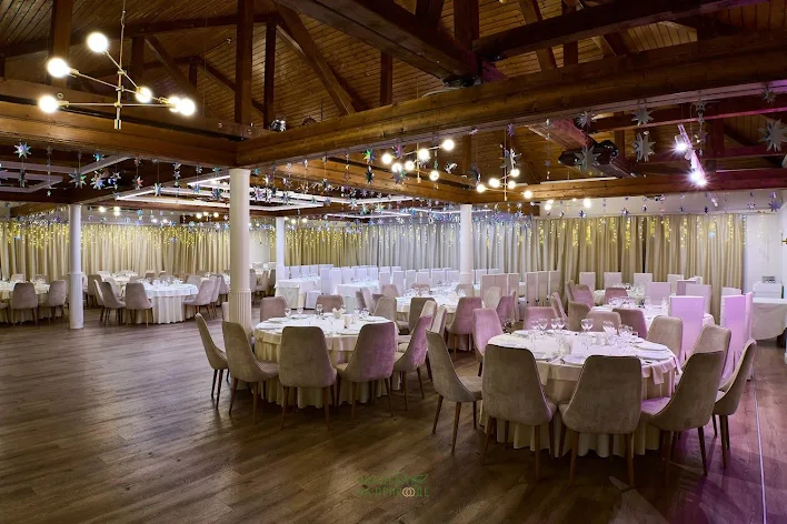 Фото №4 зала Ресторан «Лесной» 