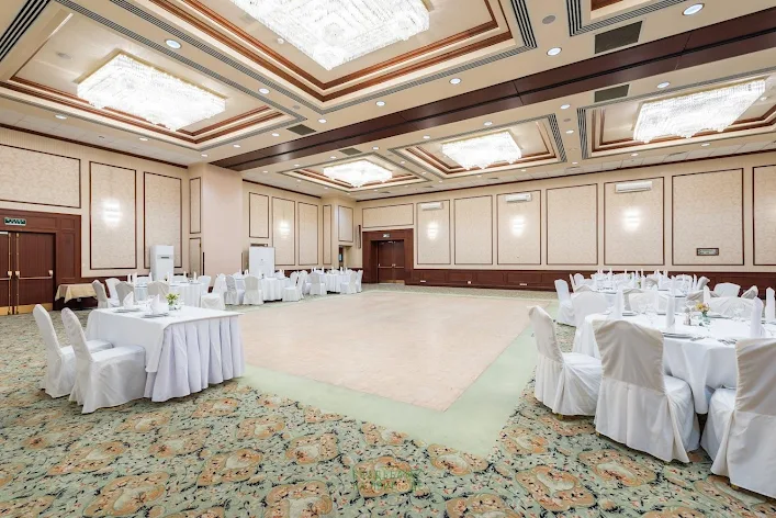 Фото №4 зала Банкетный зал «Петровский» 