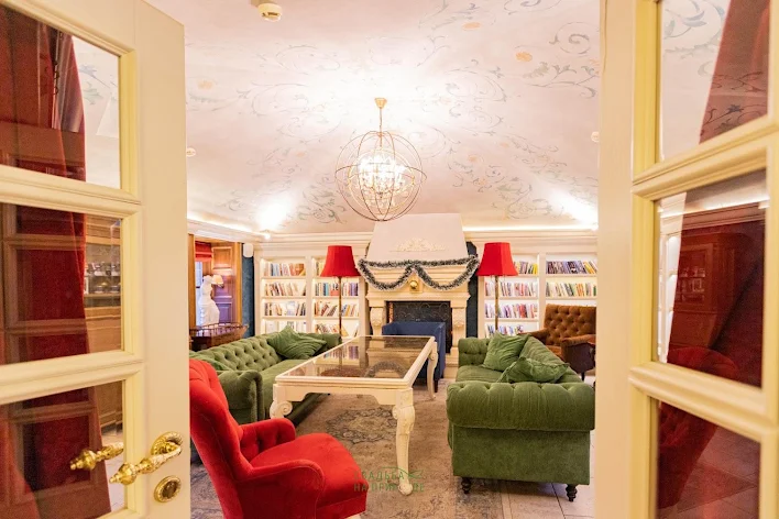 Фото №1 зала Vip-lounge