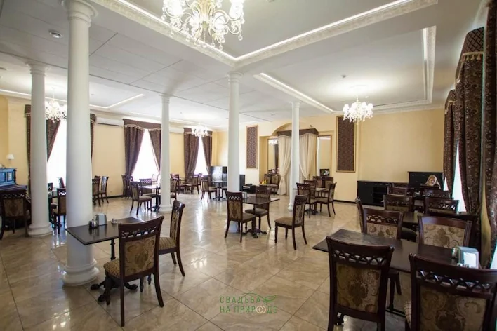 Фото №2 зала Ресторан