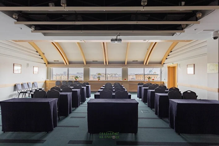 Фото №3 зала Зал «Малый панорамный» 