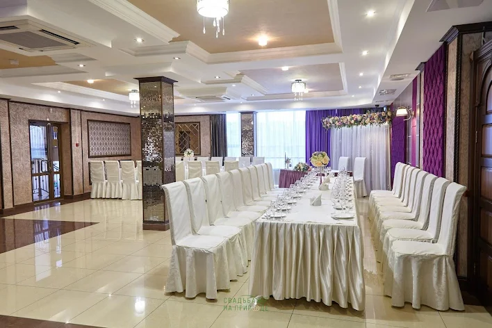 Фото №1 зала Фиолетовый зал