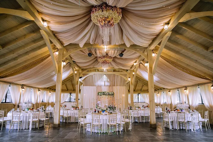 Фото №1 зала Шатер «Еловый» 