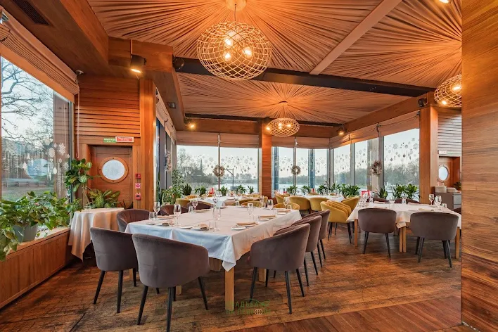 Фото №4 зала Основной зал