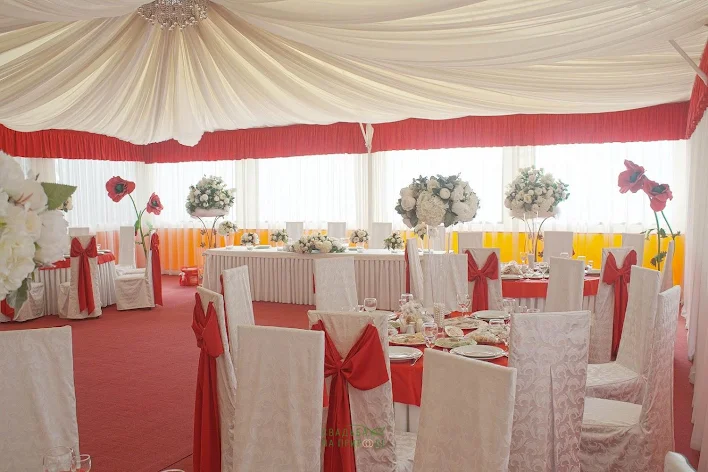 Фото №2 зала Свадебный шатер