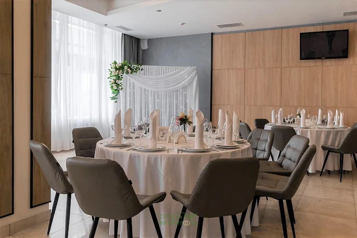 Фото №2 зала Ресторан