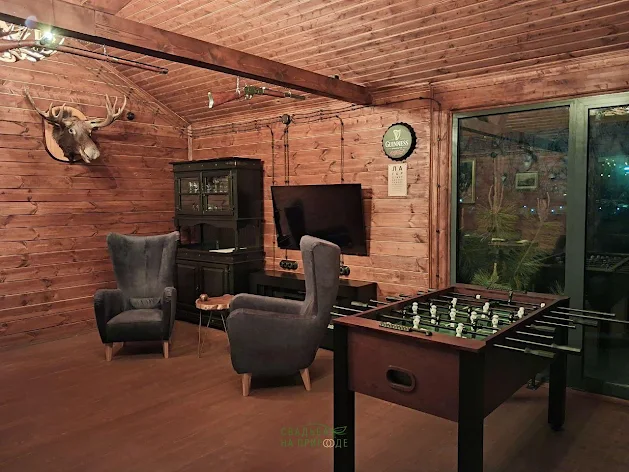 Фото №2 зала Дом охотника