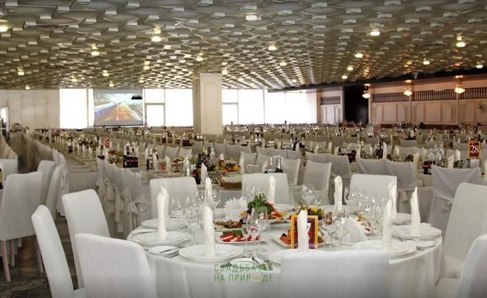 Фото №1 зала Зал «Хрустальный» 